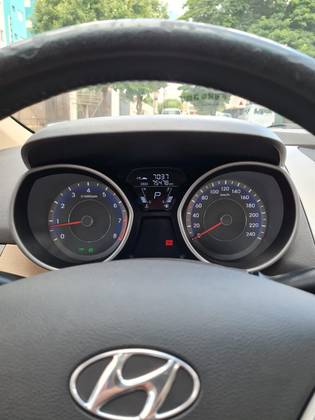 HYUNDAI ELANTRA 1.8 GLS 16V GASOLINA 4P AUTOMÁTICO